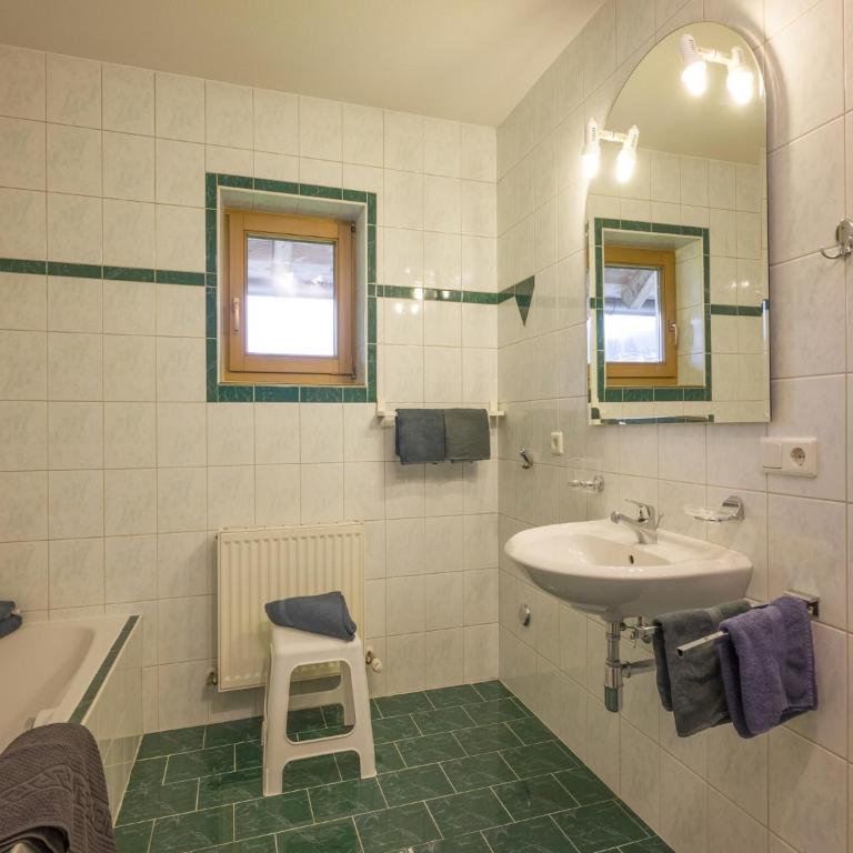 Pleasing Apartment in Kaltenbach near Ski Area - Apartment mit 2 Schlafzimmern - 14