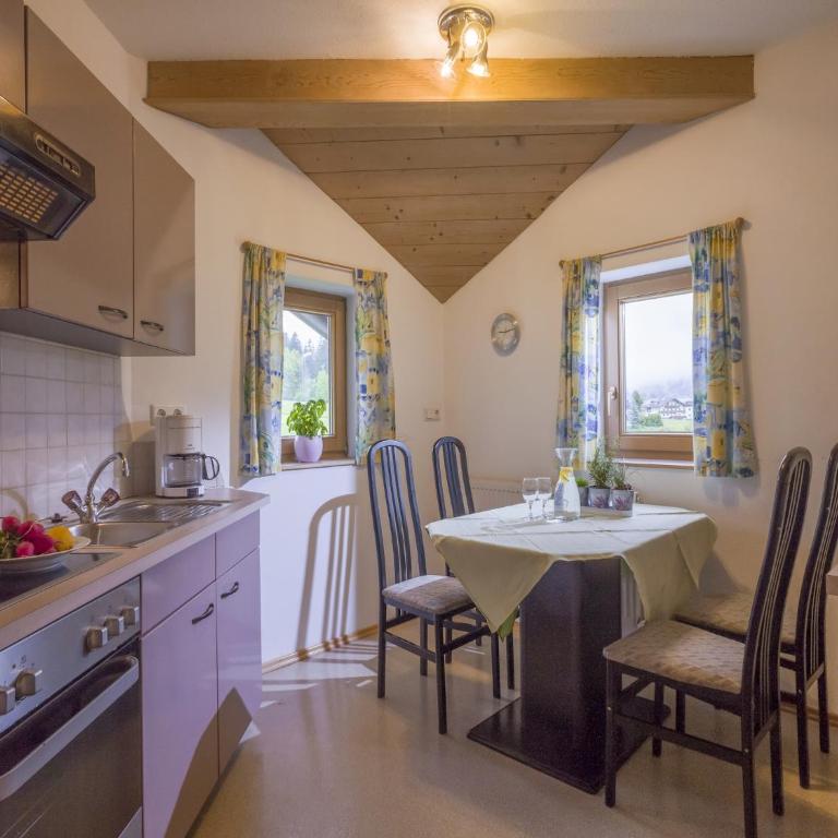 Pleasing Apartment in Kaltenbach near Ski Area - Apartment mit 2 Schlafzimmern - 6