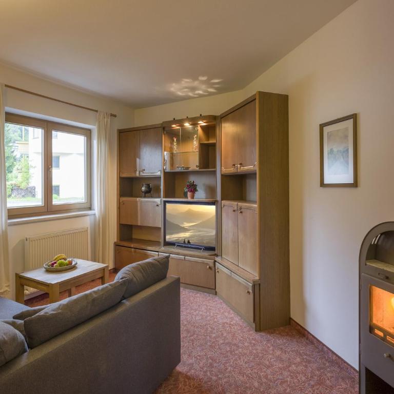 Pleasing Apartment in Kaltenbach near Ski Area - Apartment mit 2 Schlafzimmern - 5