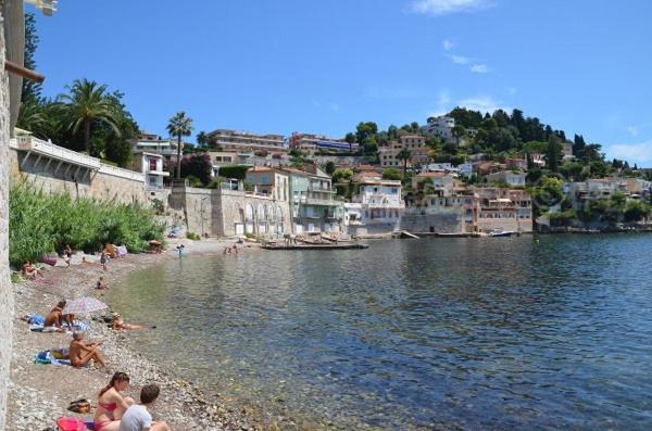 Appartement 2 chambres, terrasses, proche mer et commerces à Saint-Jean Cap Ferrat - Apartamento de 2 dormitorios - 24