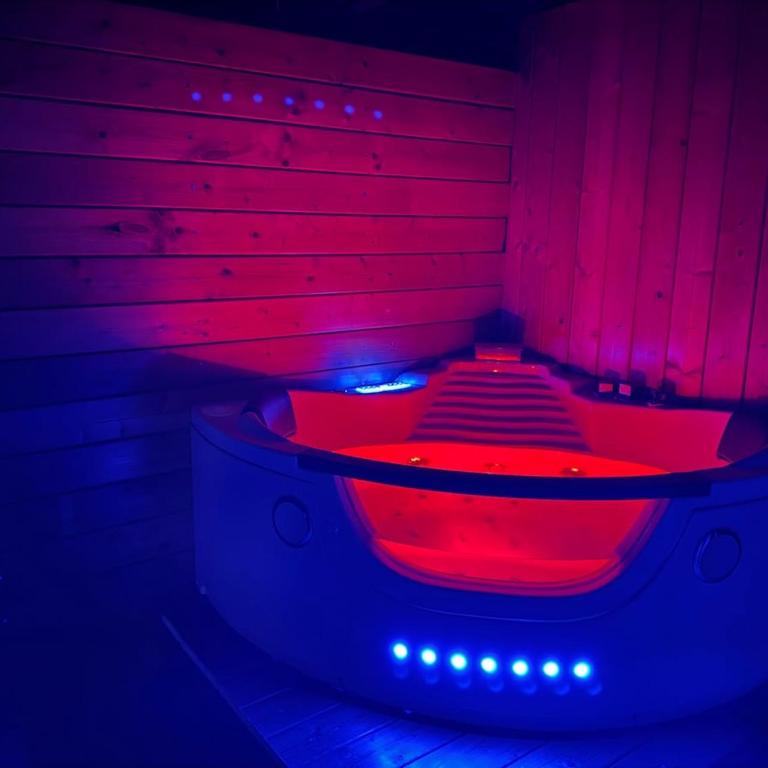 My Collioure La Parenthèse - Sauna, Spa and Beach - One-Bedroom Apartment - 12