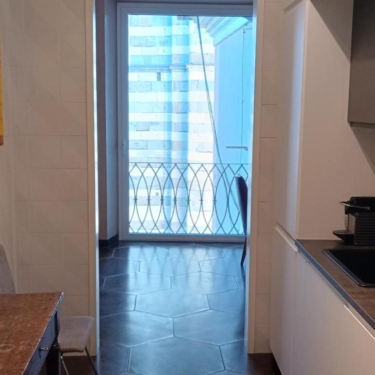 JOIVY Exclusive Flat for 7 near Cathedral of Genoa - Appartamento Deluxe - 14