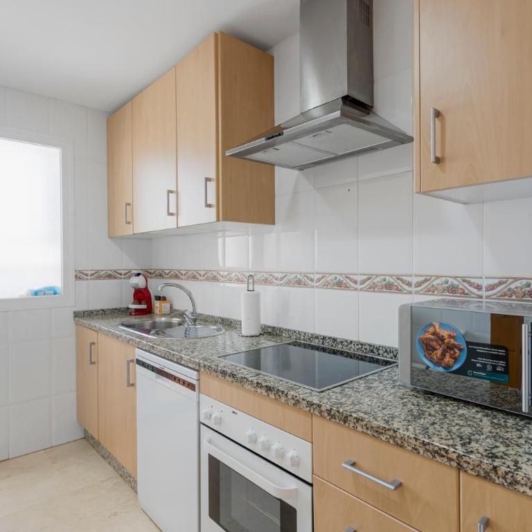 Seaview & Golf, 2 bedroom Apartment Benalmadena by Casa del Sol HR - Apartamento de 2 dormitorios - 7