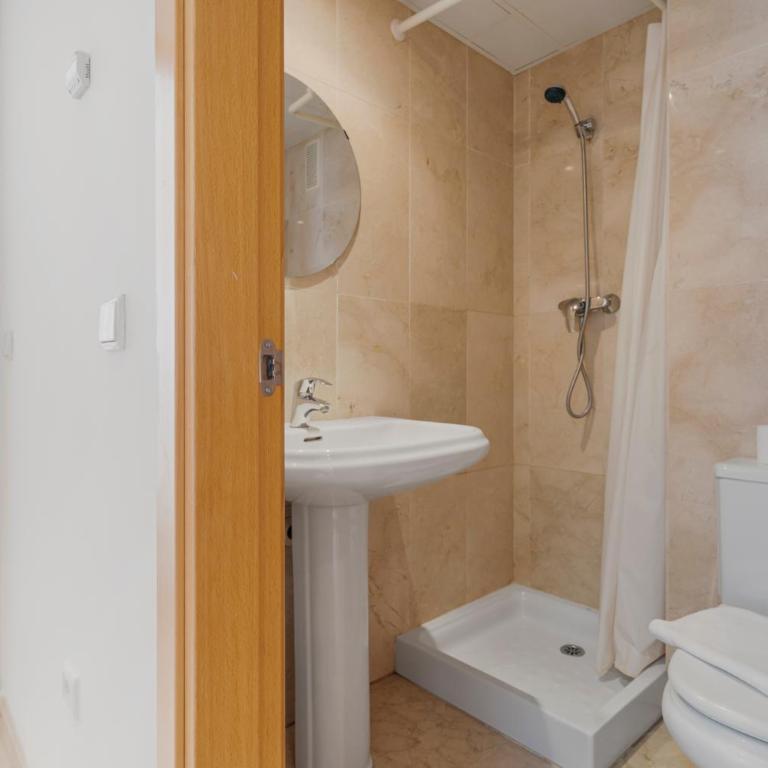 Seaview & Golf, 2 bedroom Apartment Benalmadena by Casa del Sol HR - Apartamento de 2 dormitorios - 15