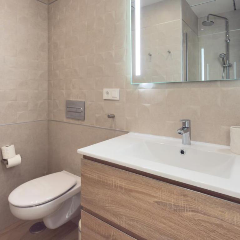 SUNNY HILLS lovely apartment - Apartamento de 2 dormitorios con terraza - 13