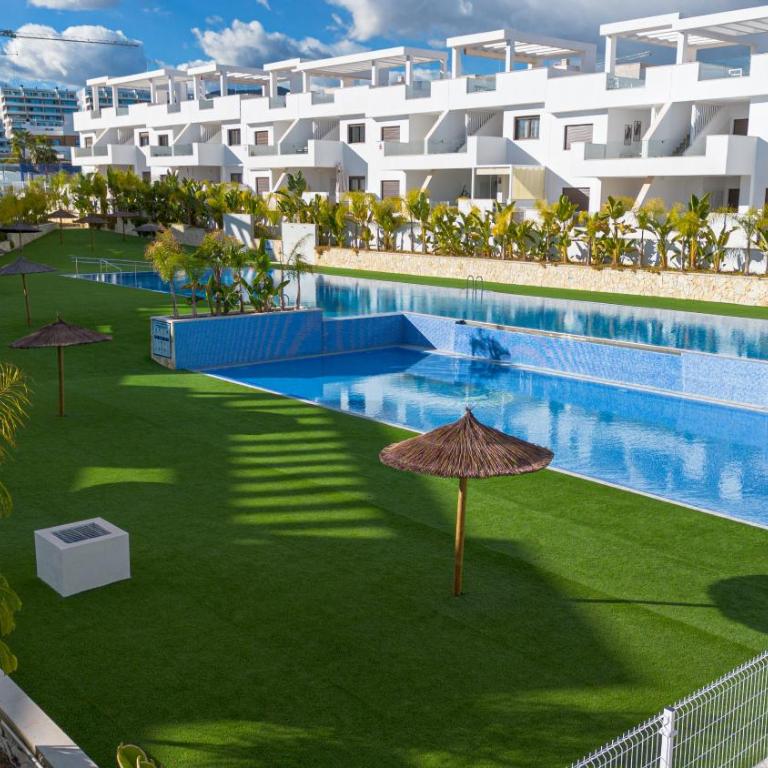 SUNNY HILLS lovely apartment - Apartamento de 2 dormitorios con terraza - 26