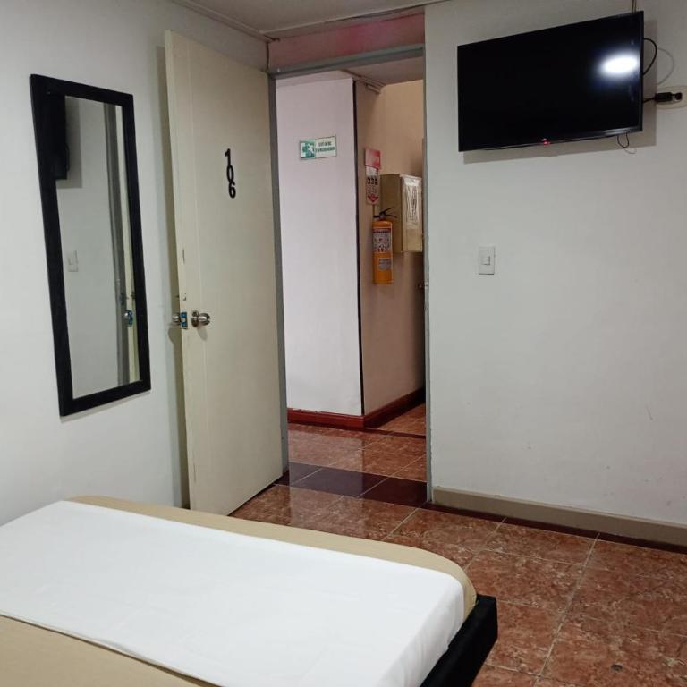 HotelIam Armenia - Encanto y descanso en el corazon del Quindio - Habitación Doble con baño privado - 15