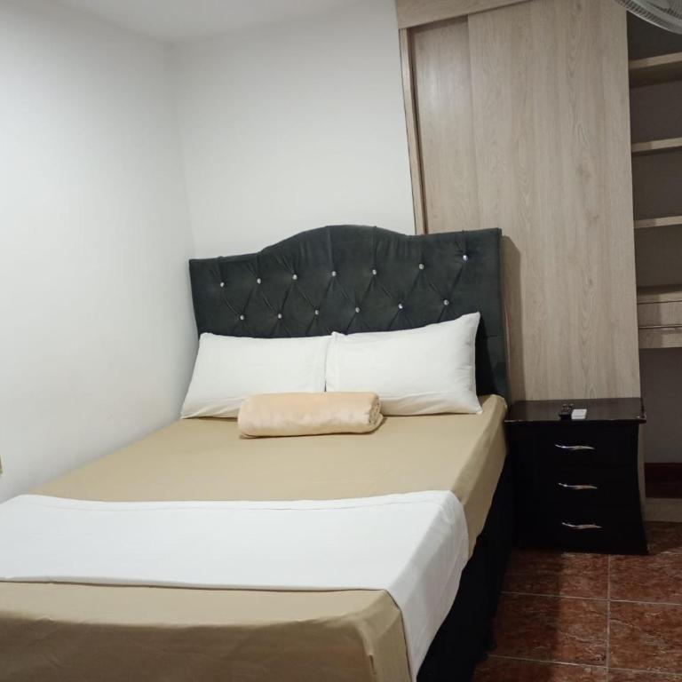 HotelIam Armenia - Encanto y descanso en el corazon del Quindio - Habitación Doble con baño privado - 17