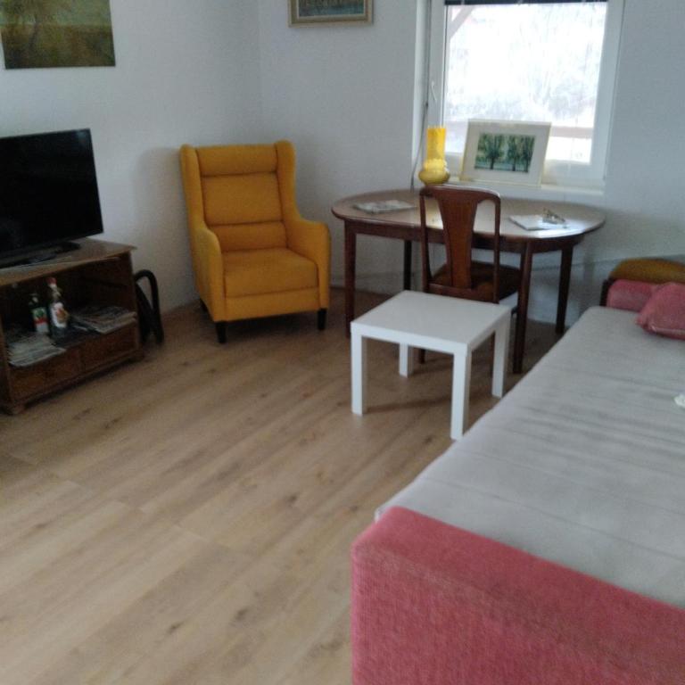 Sunny Villa - Double Room - 7