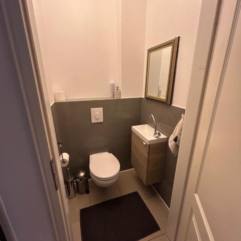 Appartement spacieux Neudorf, Strasbourg - Three-Bedroom Apartment - 11