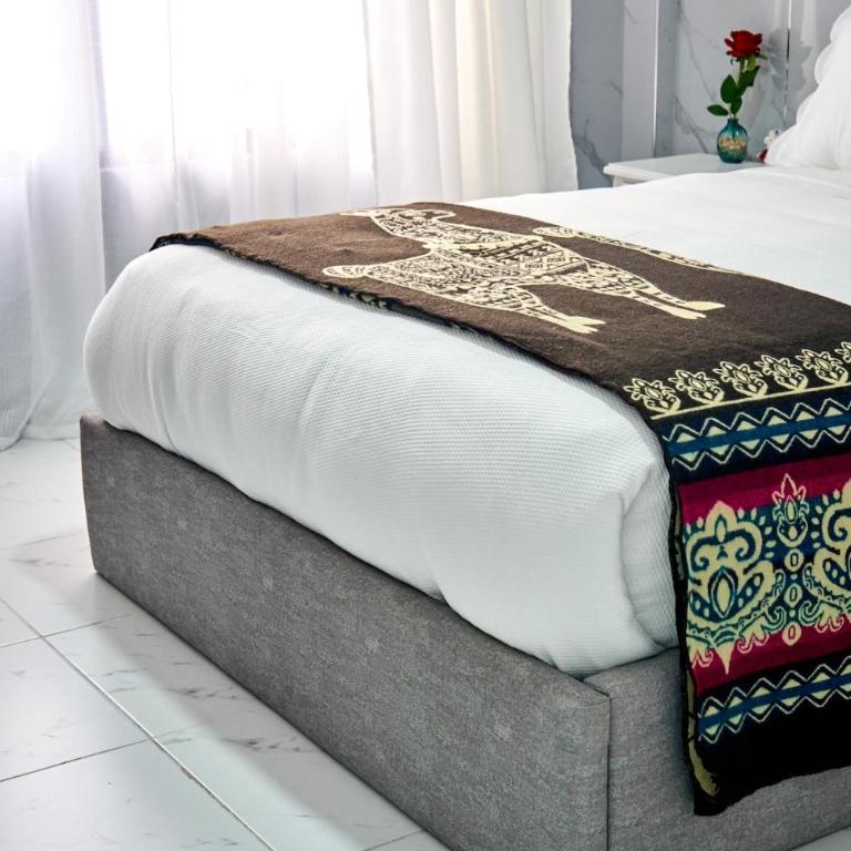 Alpaca House - Two-Bedroom Apartment - 15