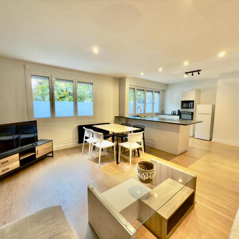 T4 moderne parking Théodore Bac - DABNB - Appartement 3 Chambres - 12