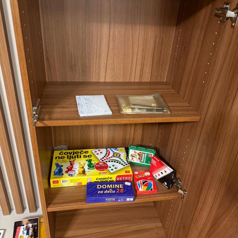 Apartman A 210 u sklopu hotela Vučko Jahorina private host - Two-Bedroom Apartment with Balcony - 5