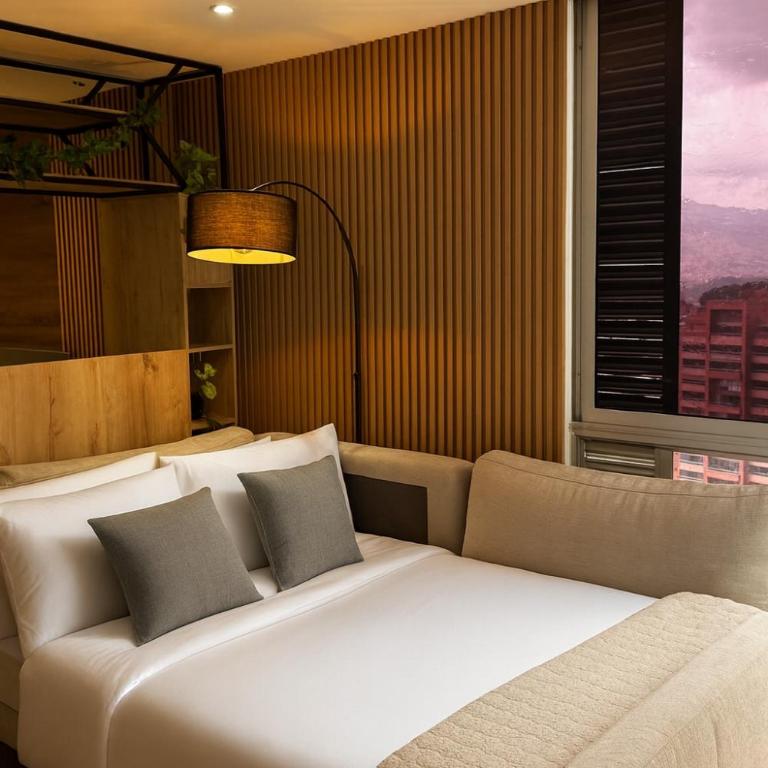 Floor 18 Luxury Studio 5 min from Provenza - One-Bedroom Apartment - 6