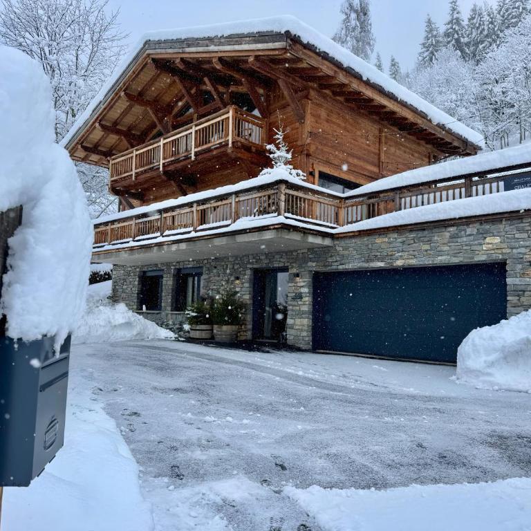 Chalet Casa Di Più - Vue Panoramique & Spa - À 2 Pas du Centre Des Gets ! - Chalet - 3