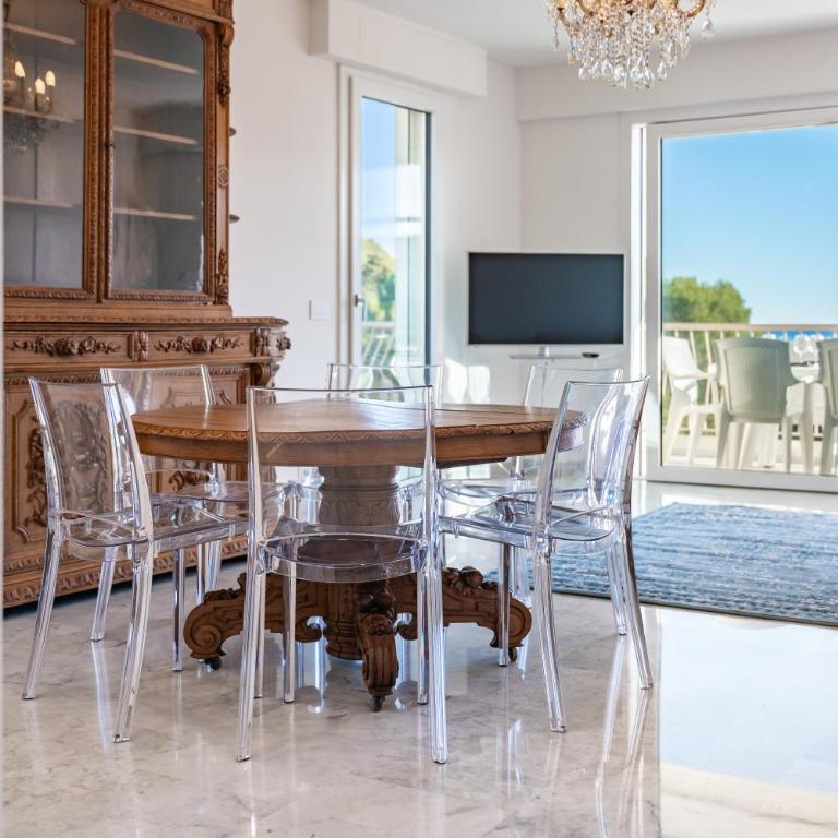 3 pièces en dernier étage - Vue mer et montagnes - Résidence de standing - Two-Bedroom Apartment - 13