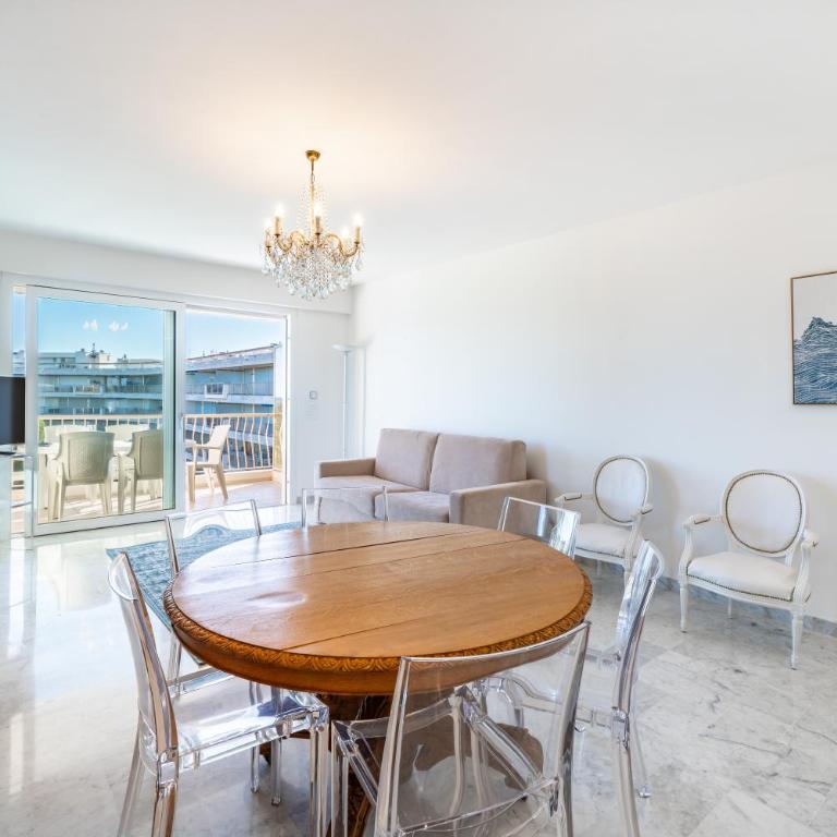 3 pièces en dernier étage - Vue mer et montagnes - Résidence de standing - Two-Bedroom Apartment - 15