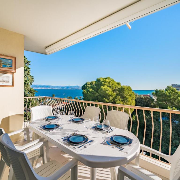 3 pièces en dernier étage - Vue mer et montagnes - Résidence de standing - Two-Bedroom Apartment - 1