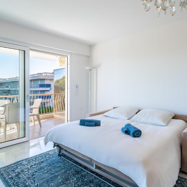 3 pièces en dernier étage - Vue mer et montagnes - Résidence de standing - Two-Bedroom Apartment - 19