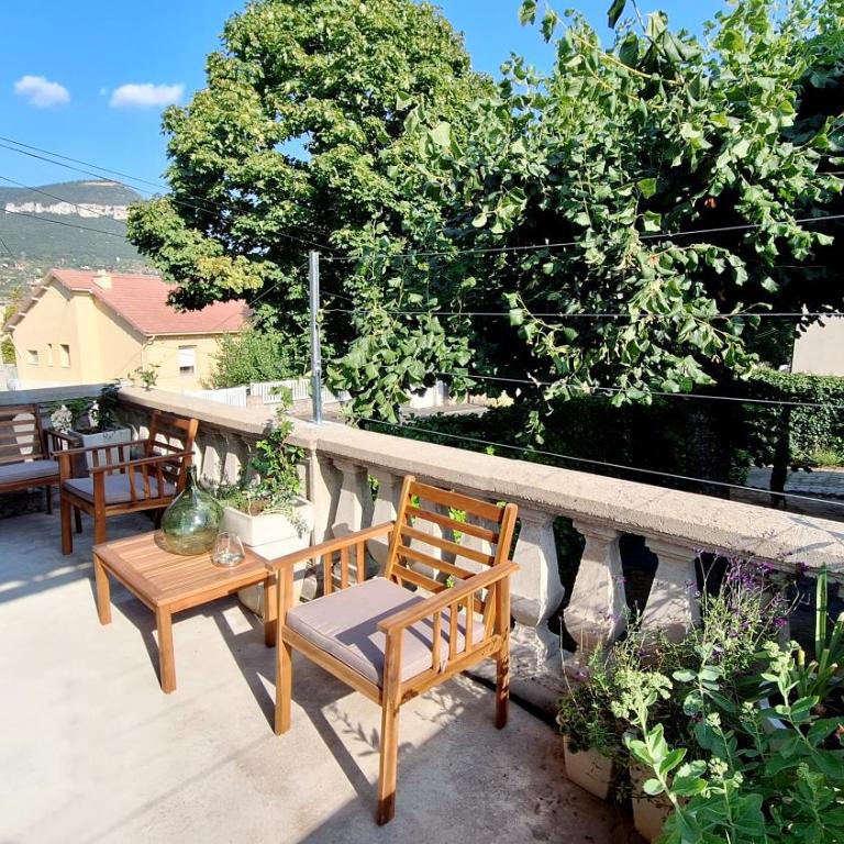 Maison de Vignes en plein coeur de Millau - Maison 1 Chambre - 2