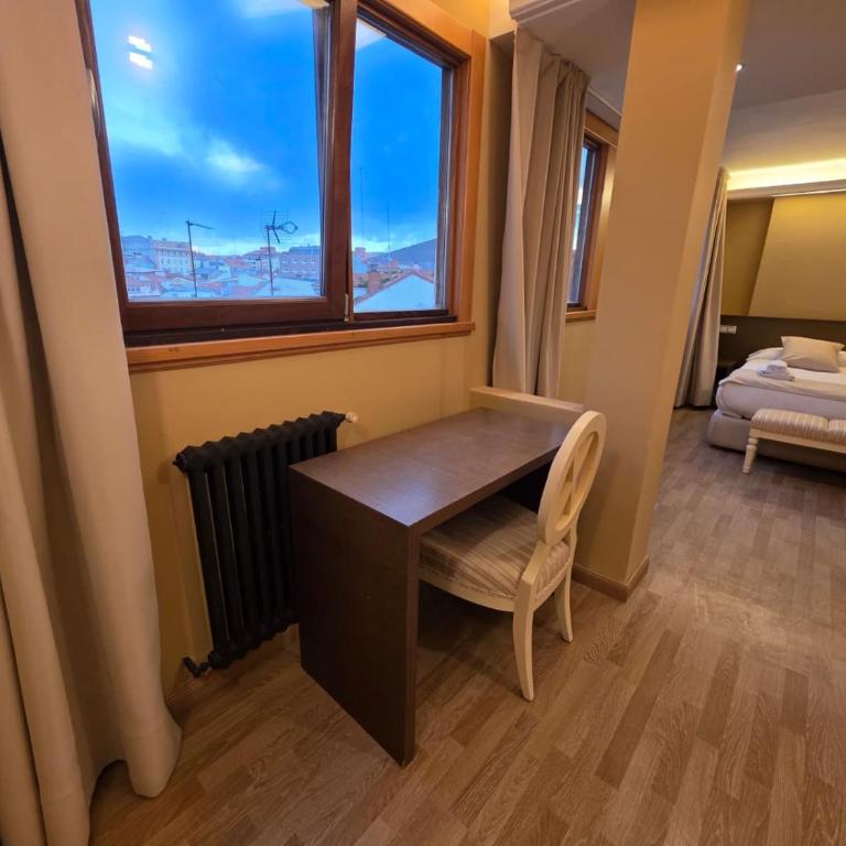Hotel Santa Catalina by Bossh Hotels! - Suite Deluxe con bañera de hidromasaje - 4