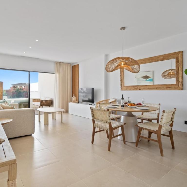 Modern Apartment with Terrace & Pools Next to Golf - Apartamento de 2 dormitorios con terraza - 4