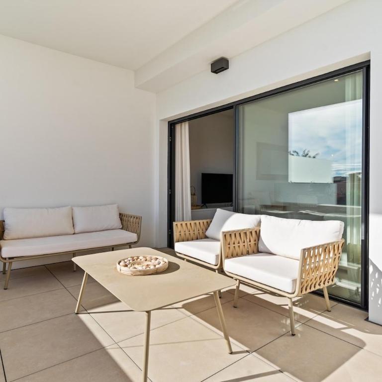 Modern Apartment with Terrace & Pools Next to Golf - Apartamento de 2 dormitorios con terraza - 13