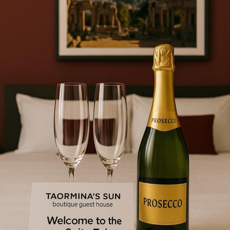 Taorminas Sun Central Boutique Guesthouse & Suites - Suite King con Balcone - 1