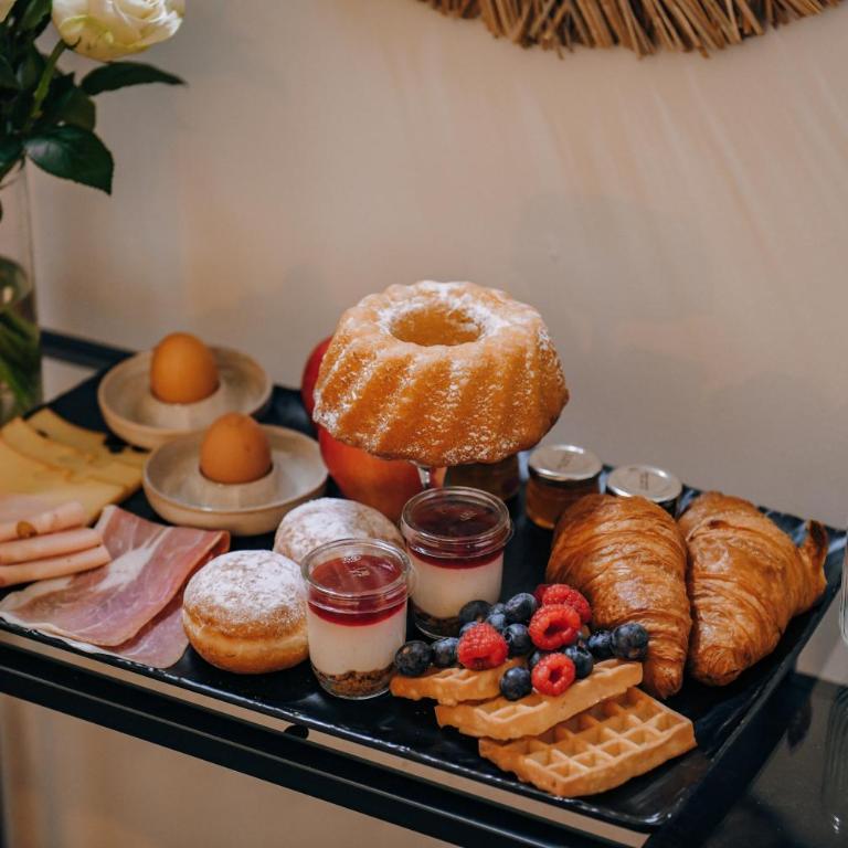 Garden Boutique Hotel Belgrade - free breakfast & parking - Standard Double Room - 6
