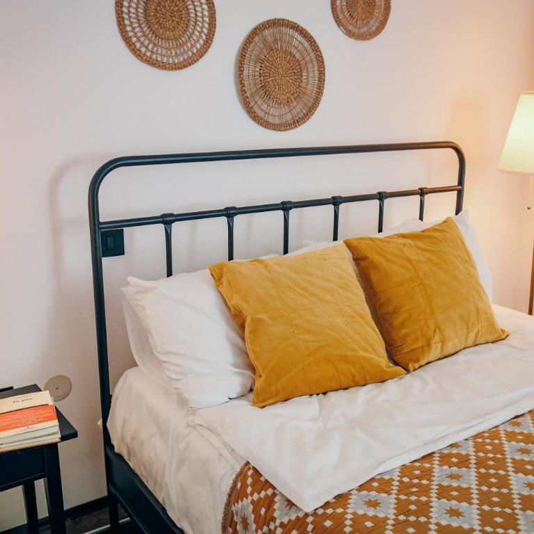 Garden Boutique Hotel Belgrade - free breakfast & parking - Standard Family Room - 7