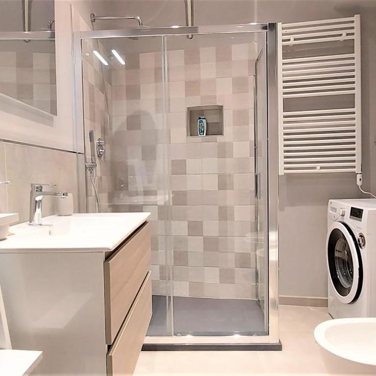 Petronilla House 008055-LT-1202 - Studio - 13