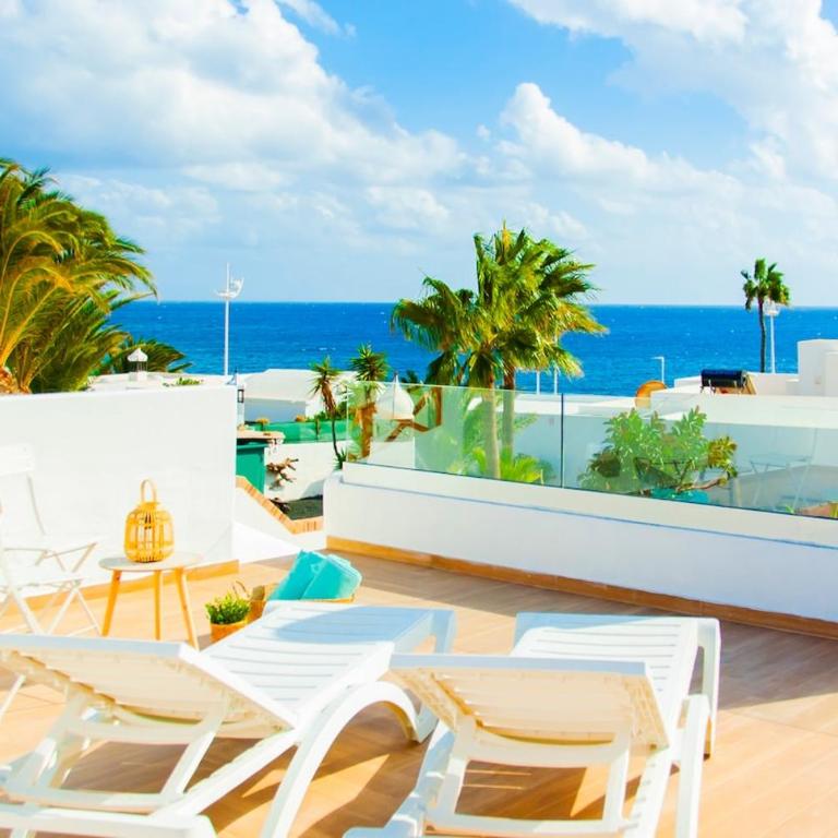 Villa Araluce - Three-Bedroom Villa - 15