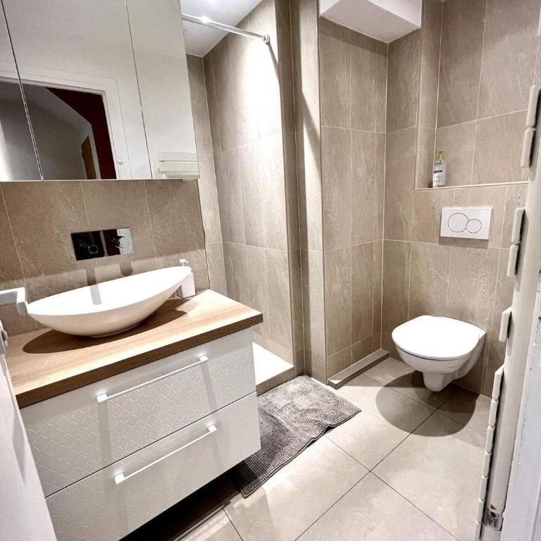 Prestigieux ! Avenue Henri Martin ! Tour Eiffel ! - Appartement 1 Chambre - 6