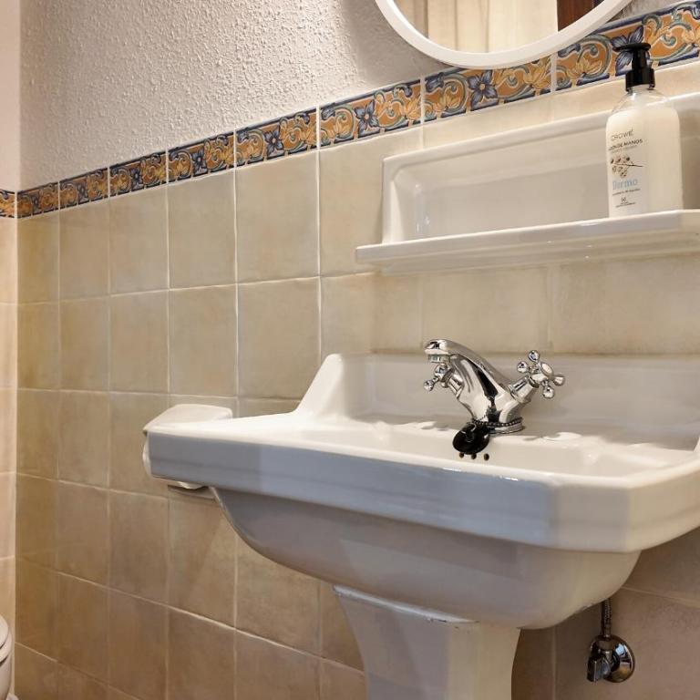 Casa vacacional Pilar - Five-Bedroom House - 10