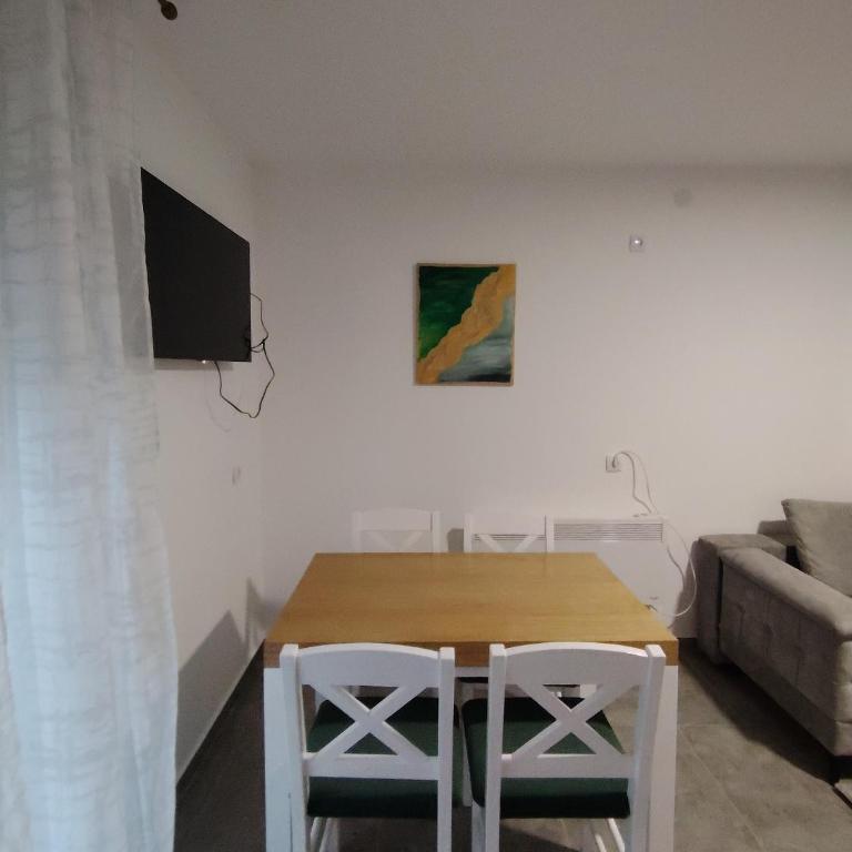 Everblue Chalet Kopaonik - Studio Apartment with Balcony - 6