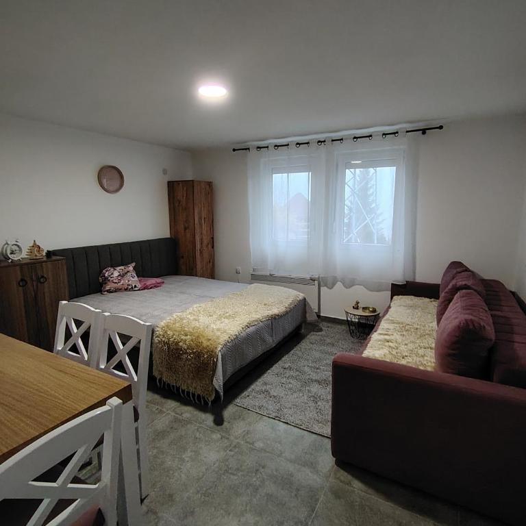 Everblue Chalet Kopaonik - Studio Apartment with King Bed - 1