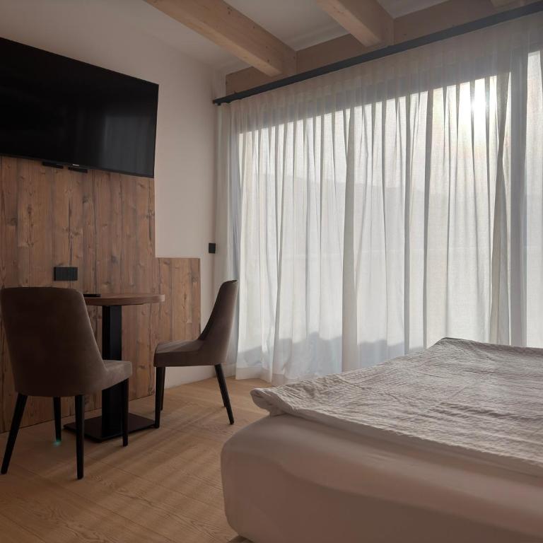 Liz Hotel & Apartments - Junior Suite Deluxe - 3