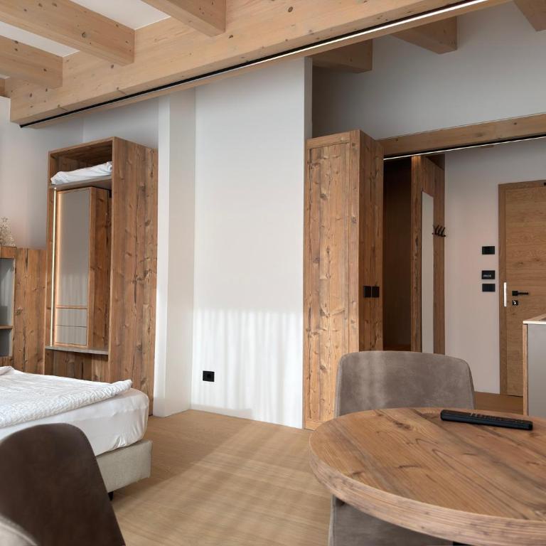 Liz Hotel & Apartments - Junior Suite Deluxe - 2