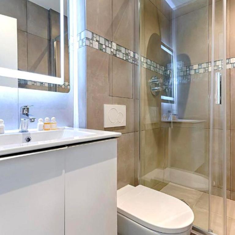 UrbanFlat 209 - Beautiful Studio in the center of Paris - Studio - 25