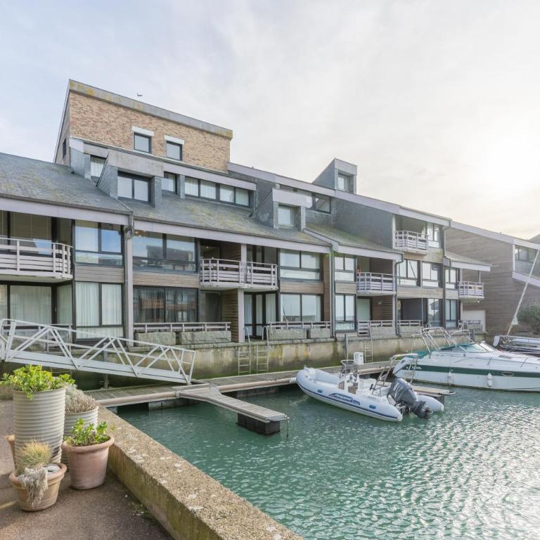 121 Marinas - 3 Bedroom Apartment - Parking - Appartement 3 Chambres - Vue sur Mer - 4