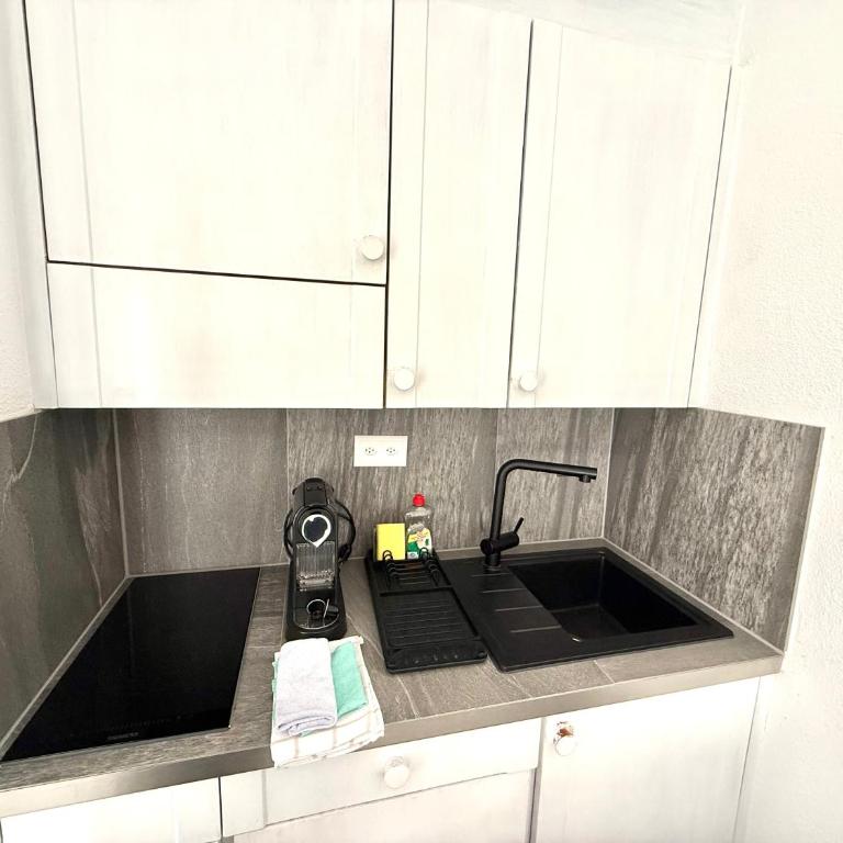 Monolocale in centro, Piscina e 400mt da Skilift - Apartment mit 1 Schlafzimmer - 4