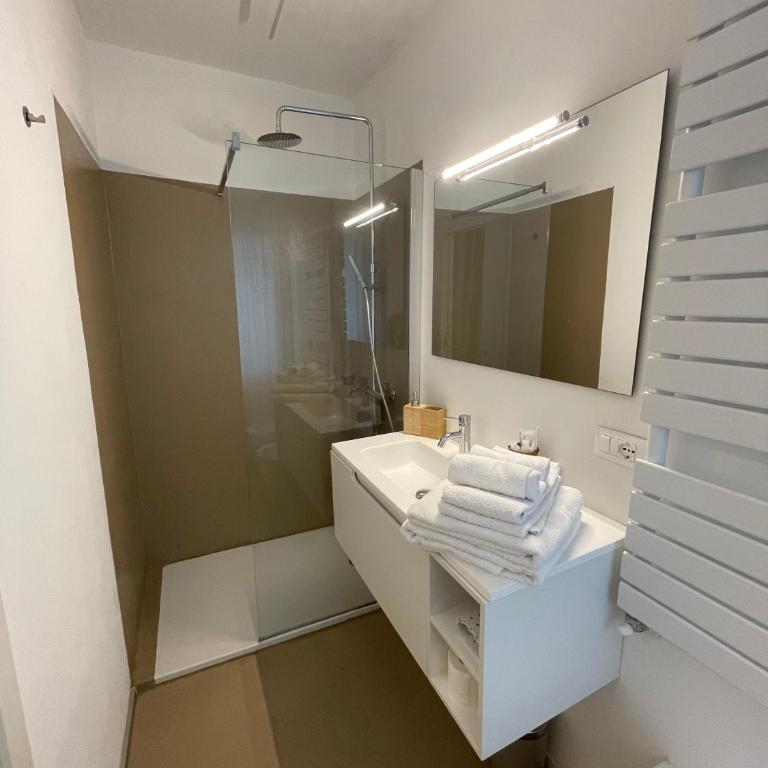 DieciVasi - Camera Matrimoniale con Bagno Privato - 3