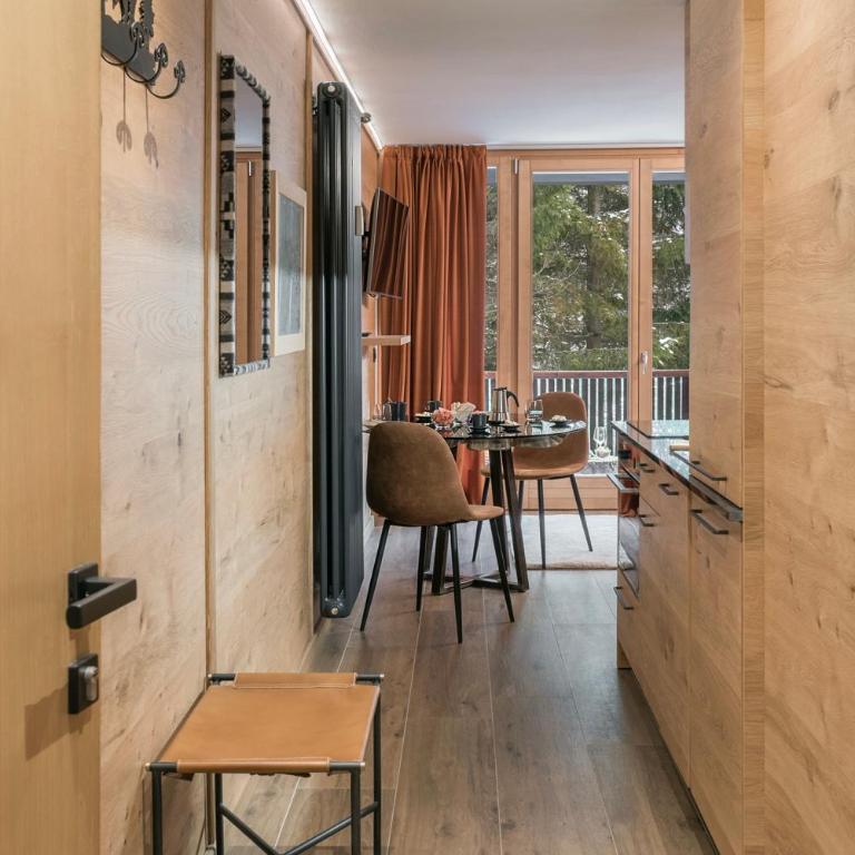 Nido di Lusso a Madonna di Campiglio - Appartamento con 1 Camera da Letto - 2