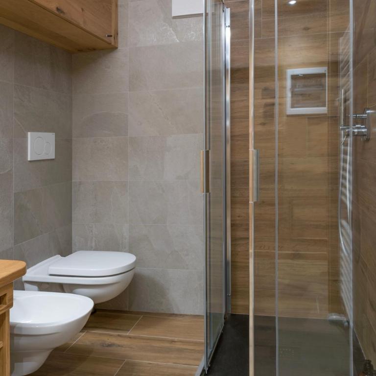 Nido di Lusso a Madonna di Campiglio - Appartamento con 1 Camera da Letto - 11