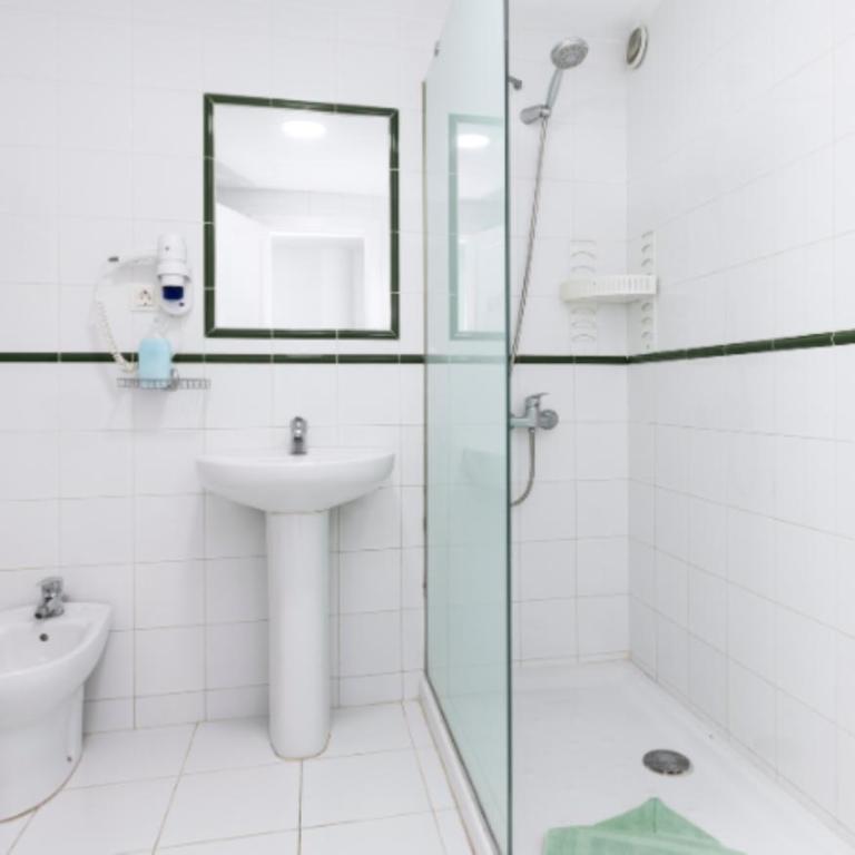 Apartamentos LIVVO Erika - Apartamento de 1 dormitorio con vistas al mar - 1