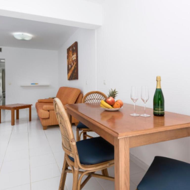 Apartamentos LIVVO Erika - Apartamento de 1 dormitorio con vistas al jardín - 5