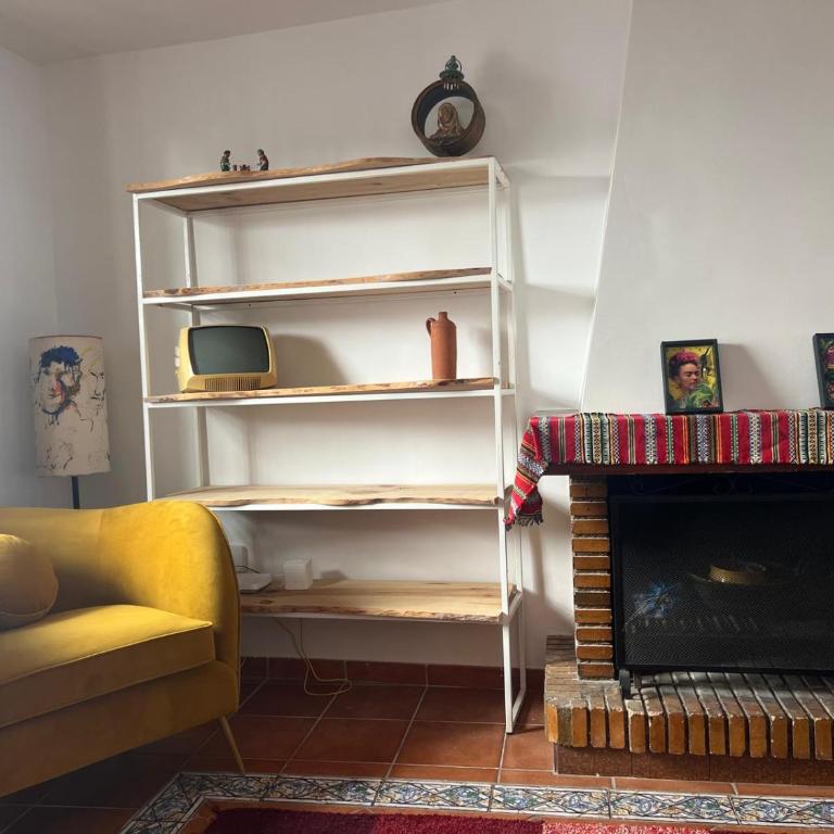 Cosy House, Sunny Terrace, Amazing Views & Outdoor Bathtub! - One-Bedroom House - 15