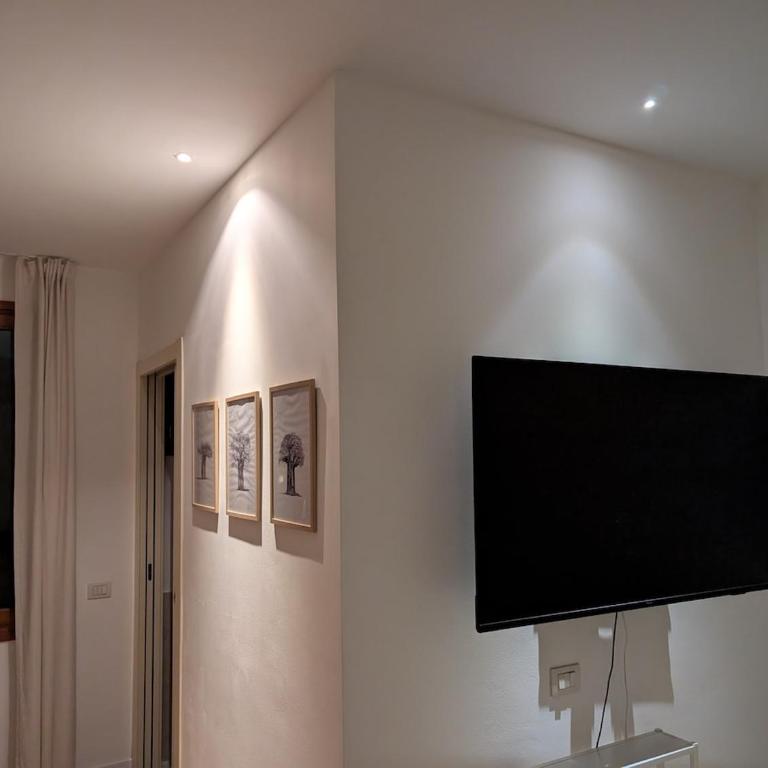 Luxury Suite - Zen Urban Retreat - Monolocale con Vista Giardino - 6