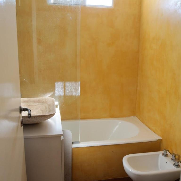 Full apartment with balcony, central location - Apartamento de 2 dormitorios - 6