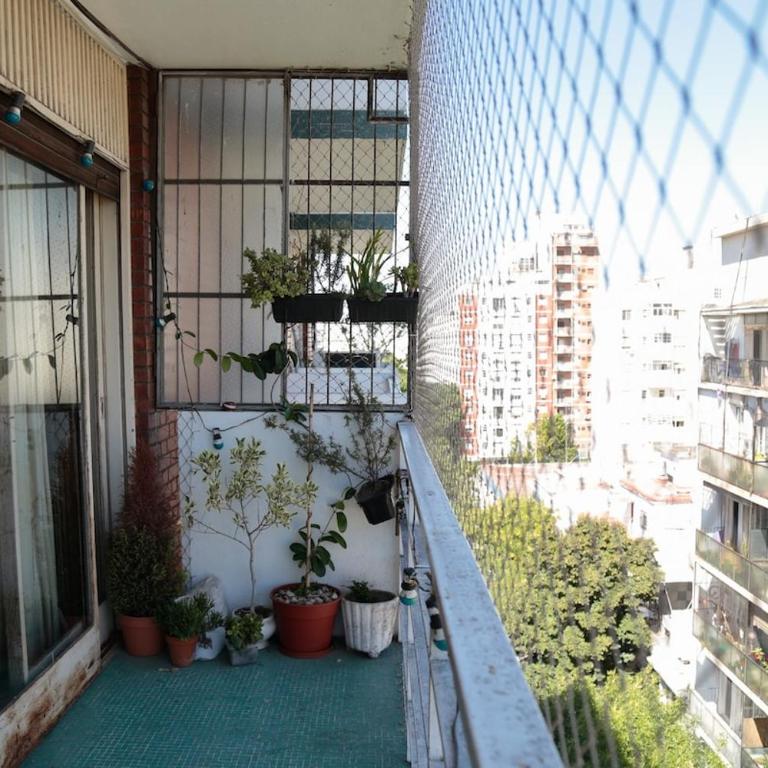 Full apartment with balcony, central location - Apartamento de 2 dormitorios - 9